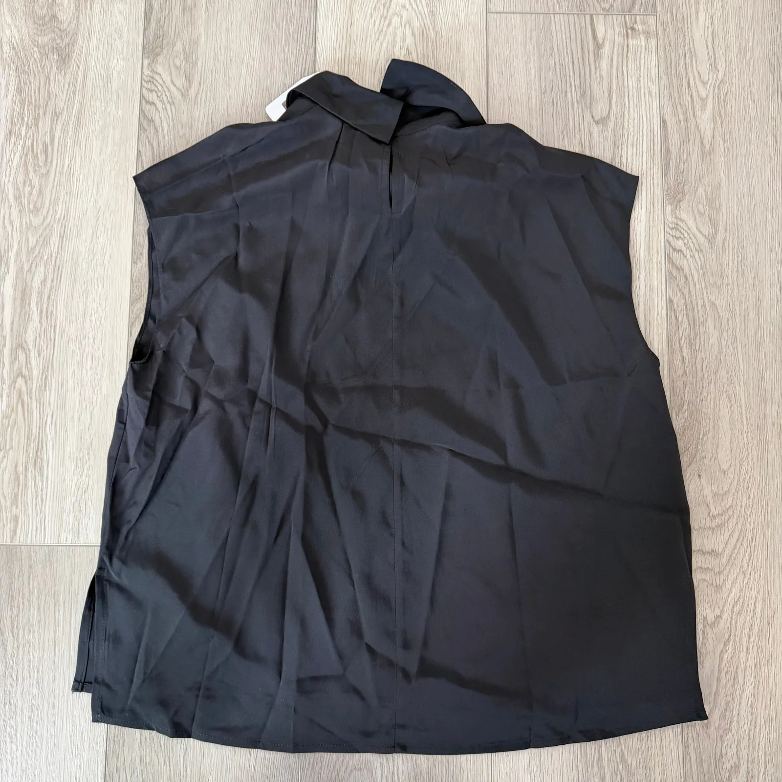 Commense Leisure Minimalist Elegant Cap Sleeve Blouse Black NWT Large - Image 4