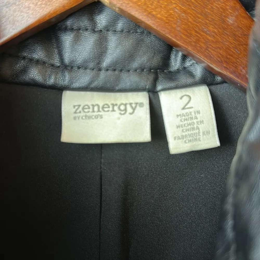 Zenergy by Chico's faux Black leatherQuilted Vest sz2 - Image 2