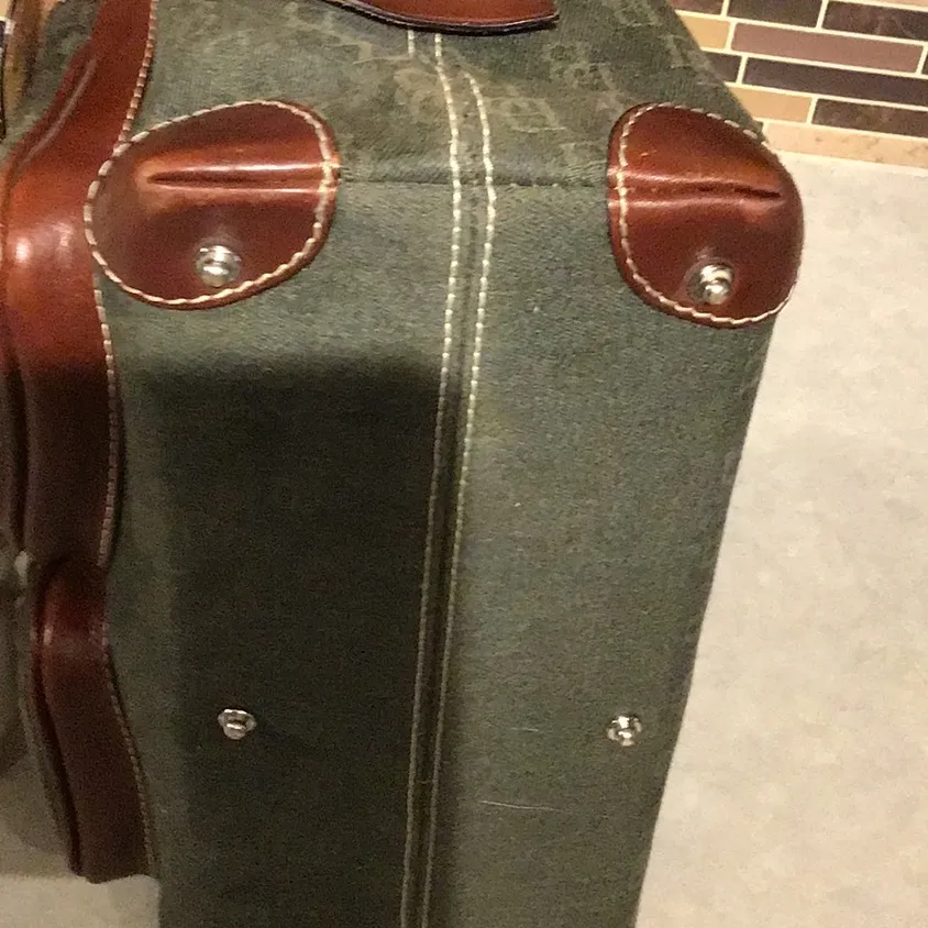 Dooney & Bourke Double Pocket Tote Green Signature Print Anniversary - Image 7