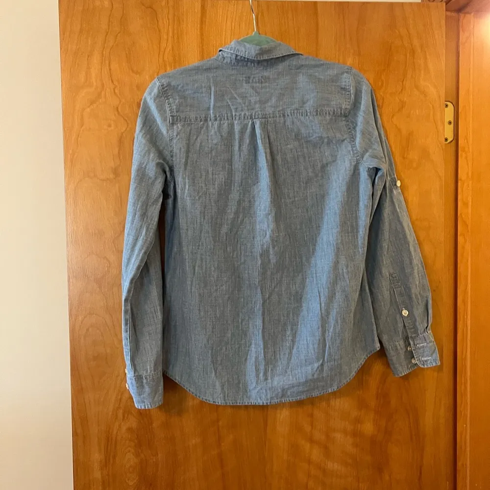 Vineyard Vines  Women’s Shirt Blue Chambray Button Down Shirt Tunic Top Size 6 - Image 7