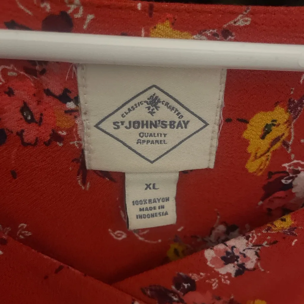 St. John's Bay Floral V-Neck Blouse - Red - Image 5