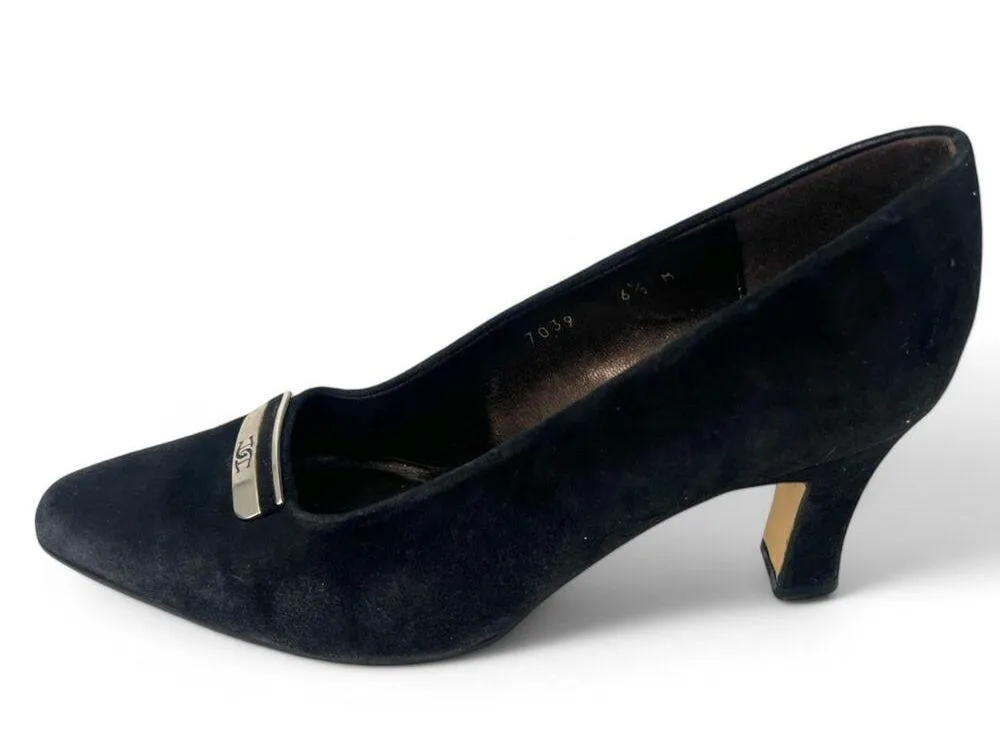 Etienne Aigner | 6.5 Horse Shoe Bit Silver Logo Black Suede Pumps Heels Pointed - Image 2