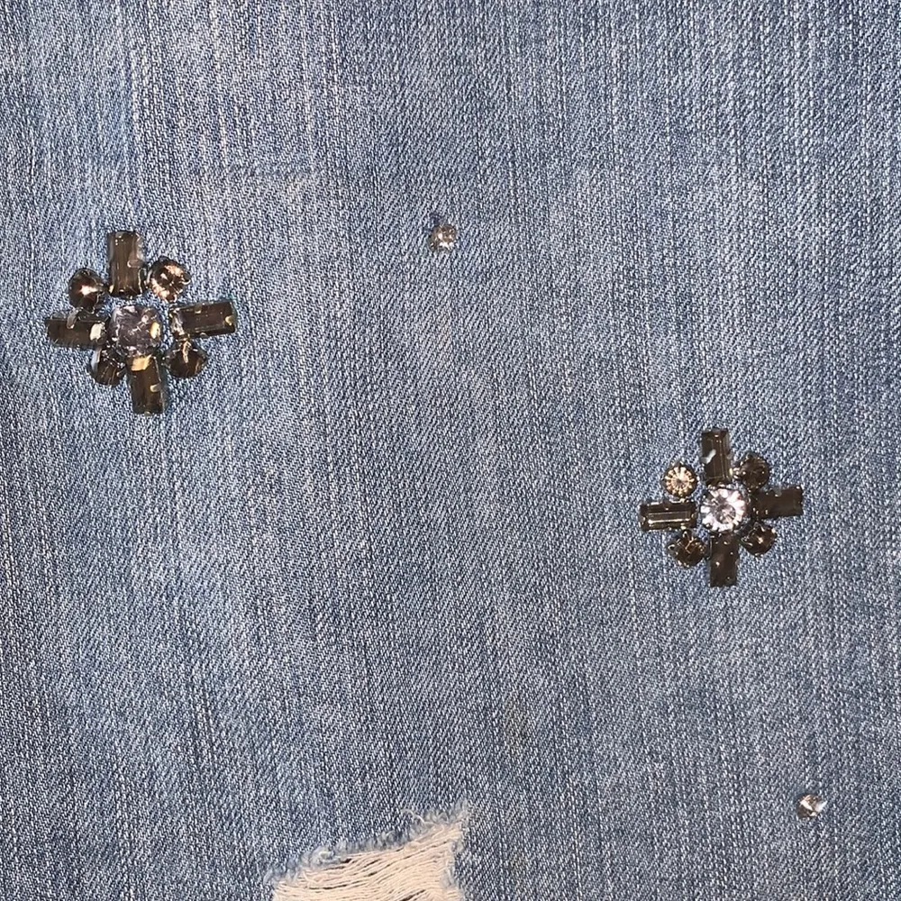 Loft Ann Taylor  flower gems fringe jean skirt - Image 4