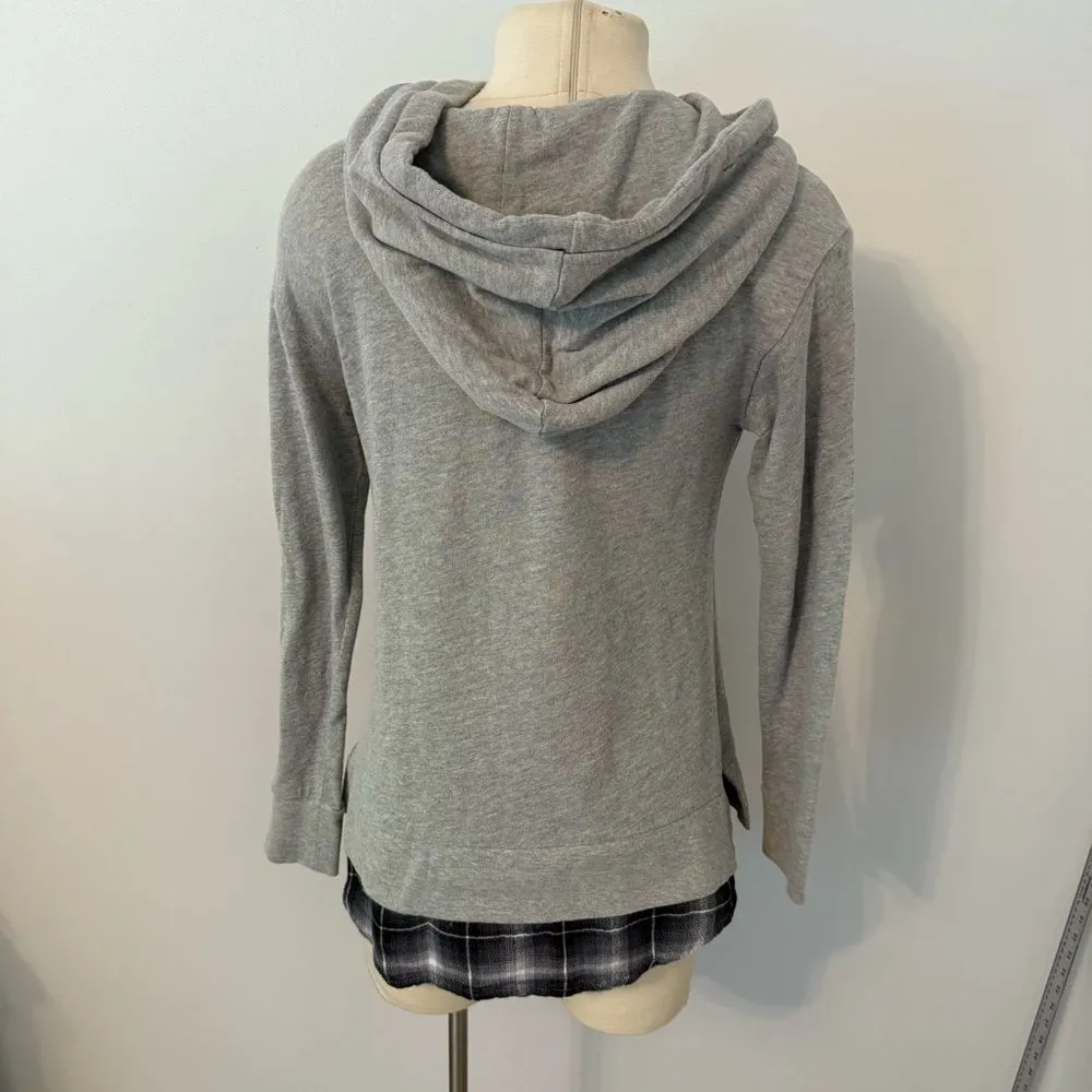 Crescent Gray Plaid Flannel Layered Hoodie Size Small - Image 4