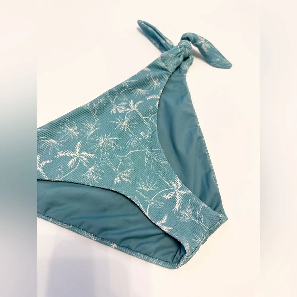 NWOT  Women’s Ursula Bikini Bottoms Ocean Bay / Size M - Image 7