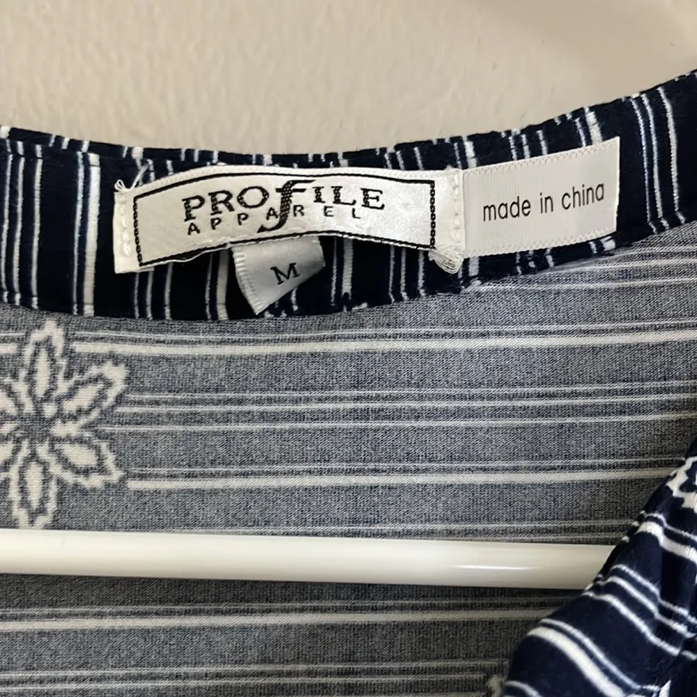 Women’s Profile Appearance Blouse Size M - Image 4