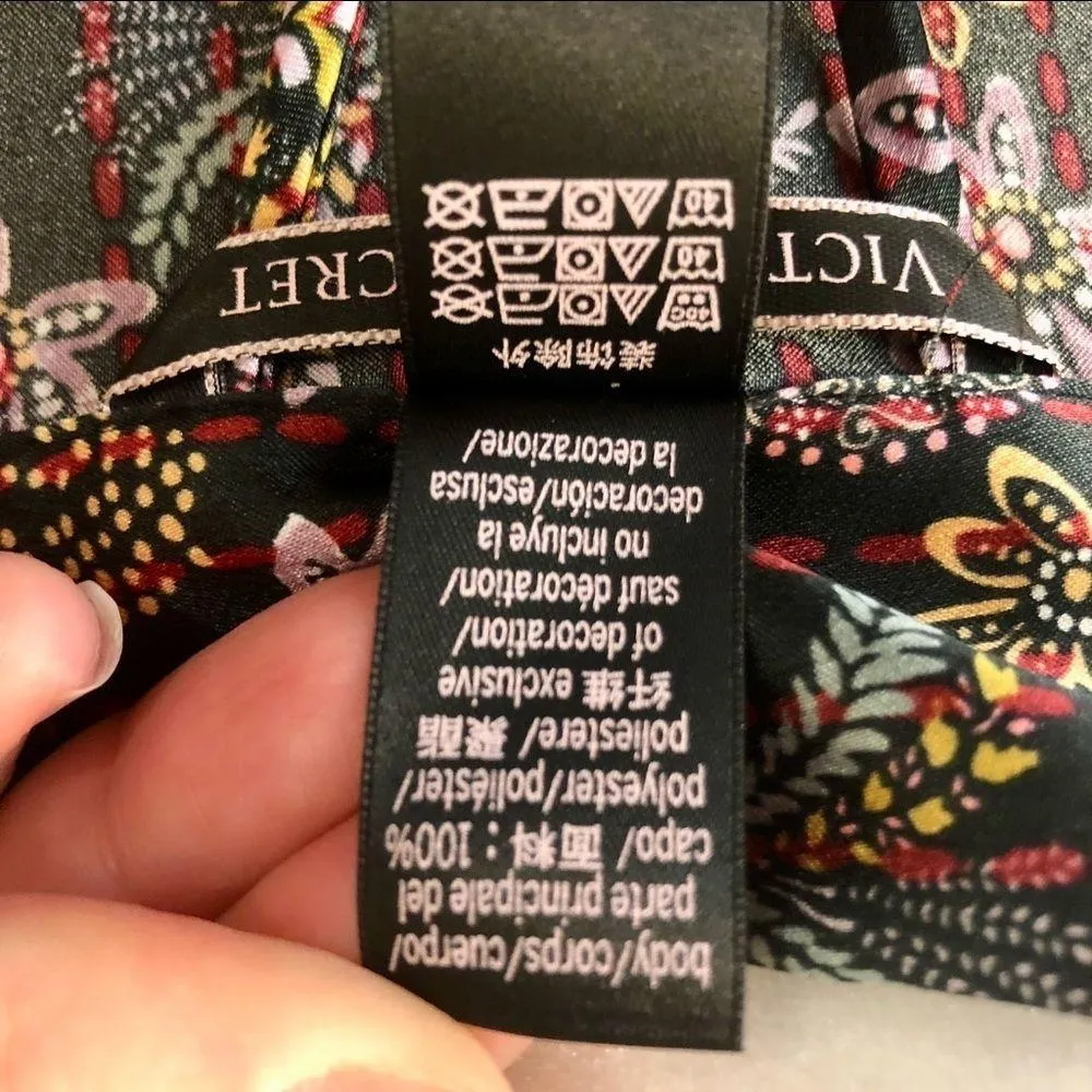 Victoria’s Secret Robe - Image 13