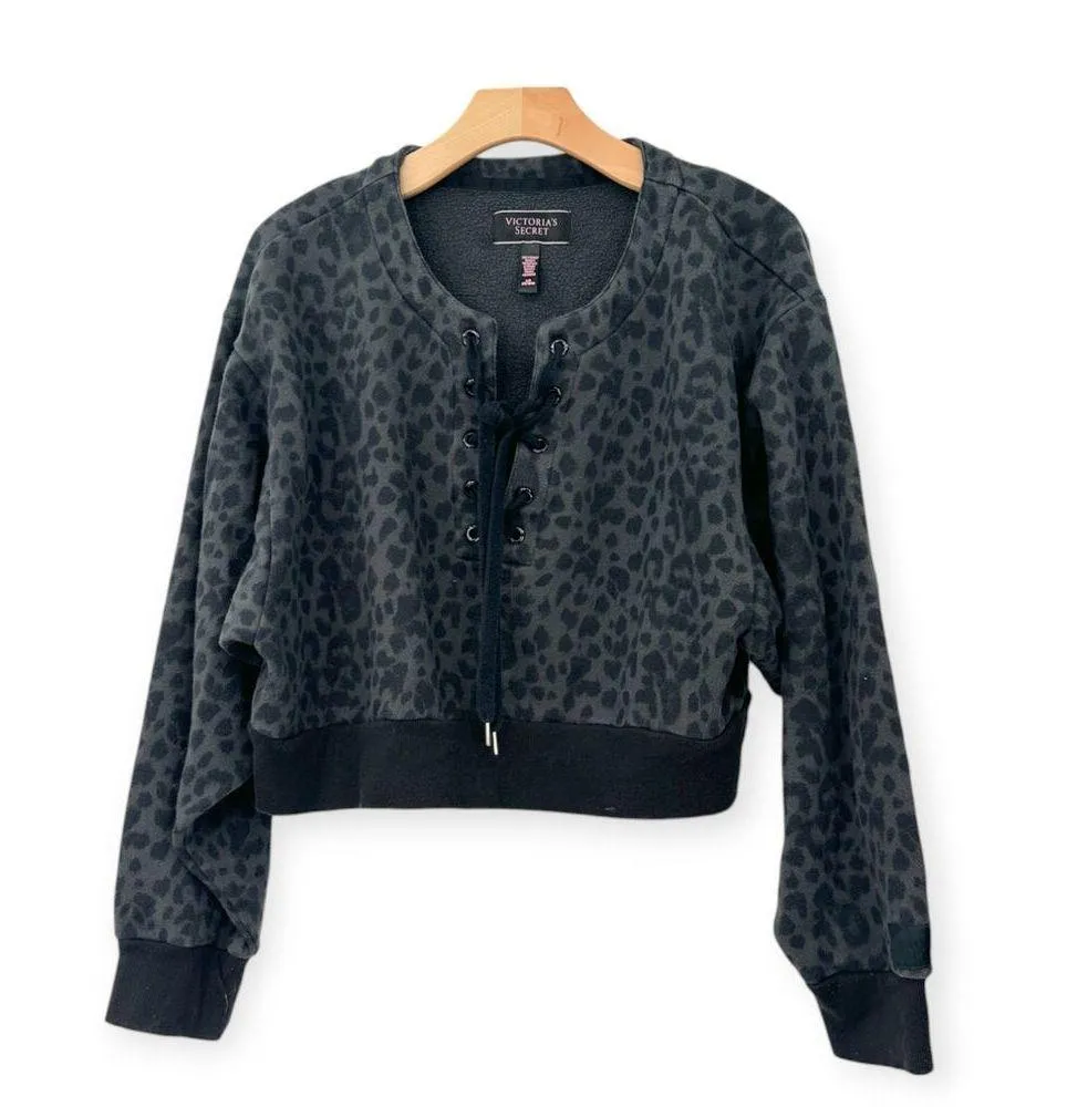 Victoria's Secret Leopard Print Lounge Set - Large Sweatshirt / Medium Joggers - Image 5