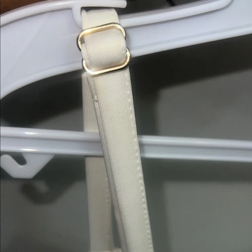 Gorgeous White Crochet Mesh Sleeveless Dress M - Image 12