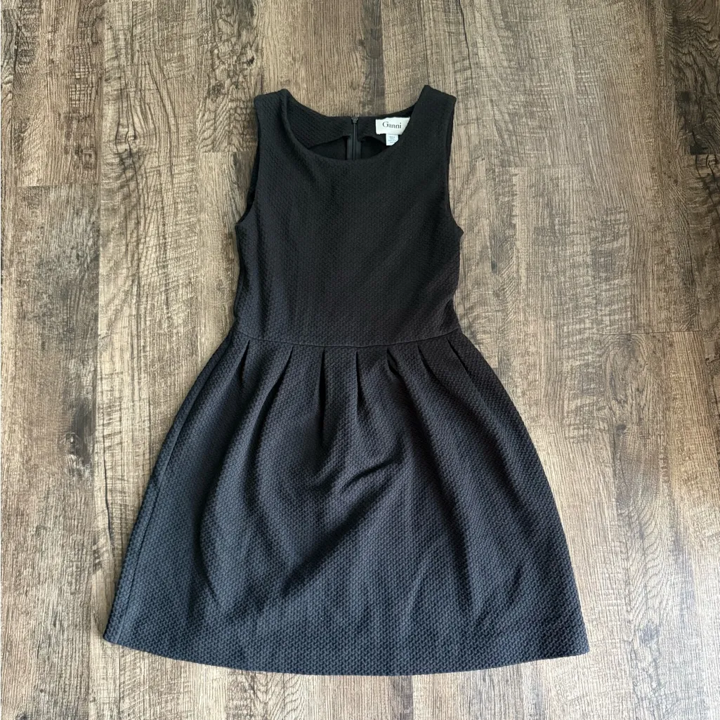 Ganni Black Textured Mini Dress size Medium - Image 2