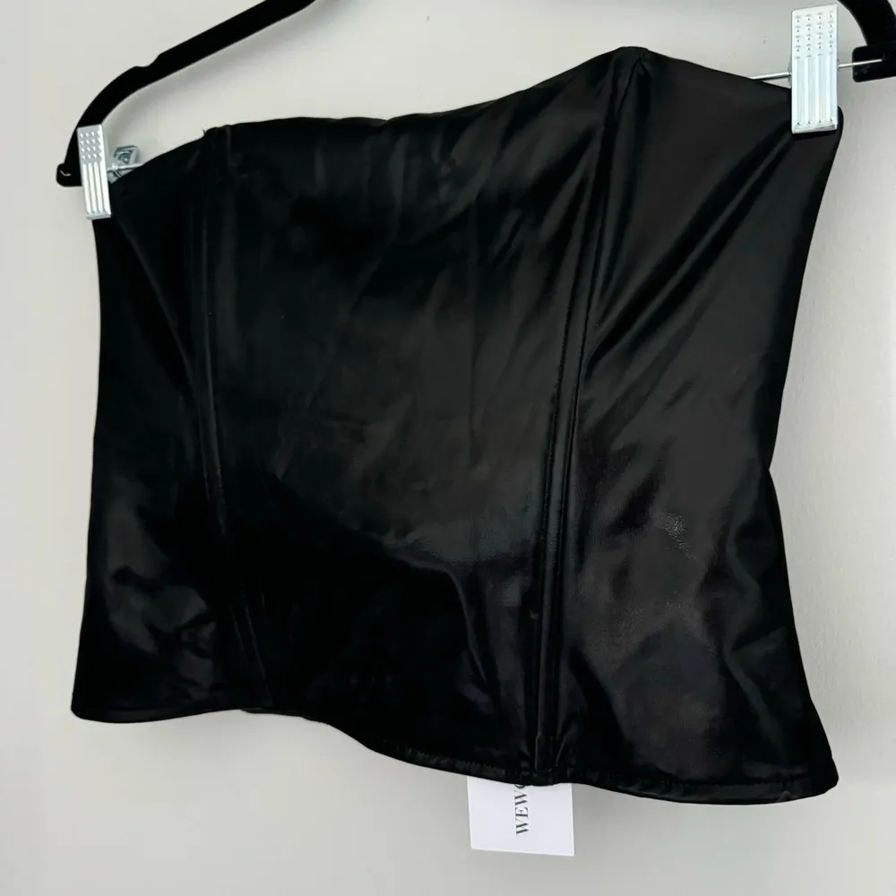 WeWoreWhat Fitted Corset Black NWT - Image 3