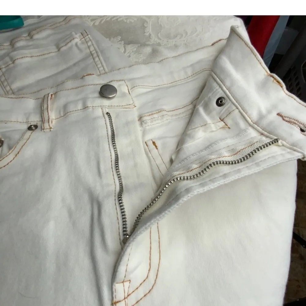 White Olivaceous Denim Mini Skirt Fringe Hem Coastal Cowgirl Country Jean Medium - Image 5