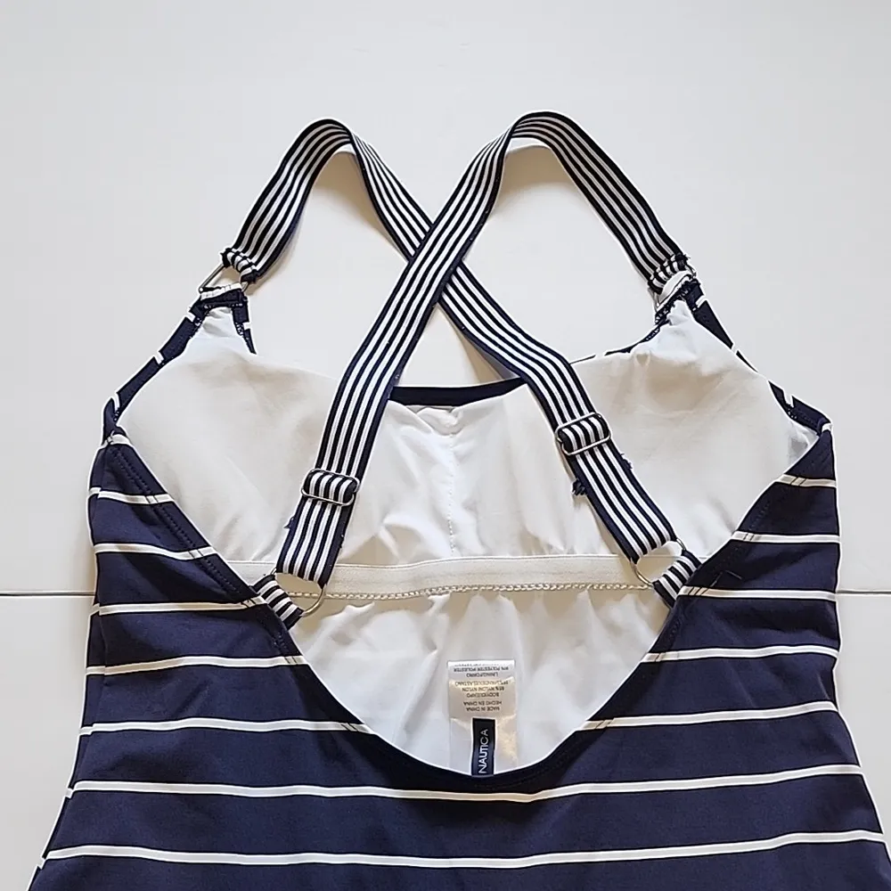 Nautica Women's Cross Back One Piece Swimsuit. Size XL - Image 7
