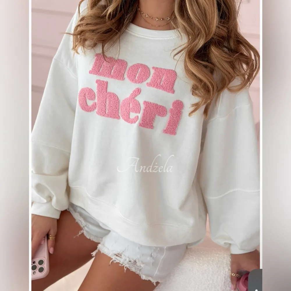 White and Pink 'Mon Chéri' Sweatshirt Size 6 - Image 3