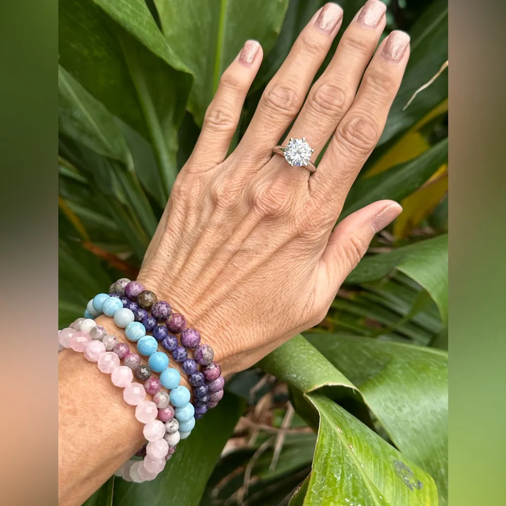 R50. Delicate Swarovski Round Crystal Silver Ring - Image 3