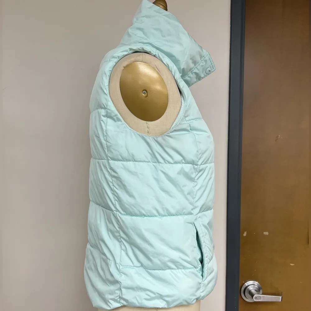 Old Navy Puffer Vest L - Image 8