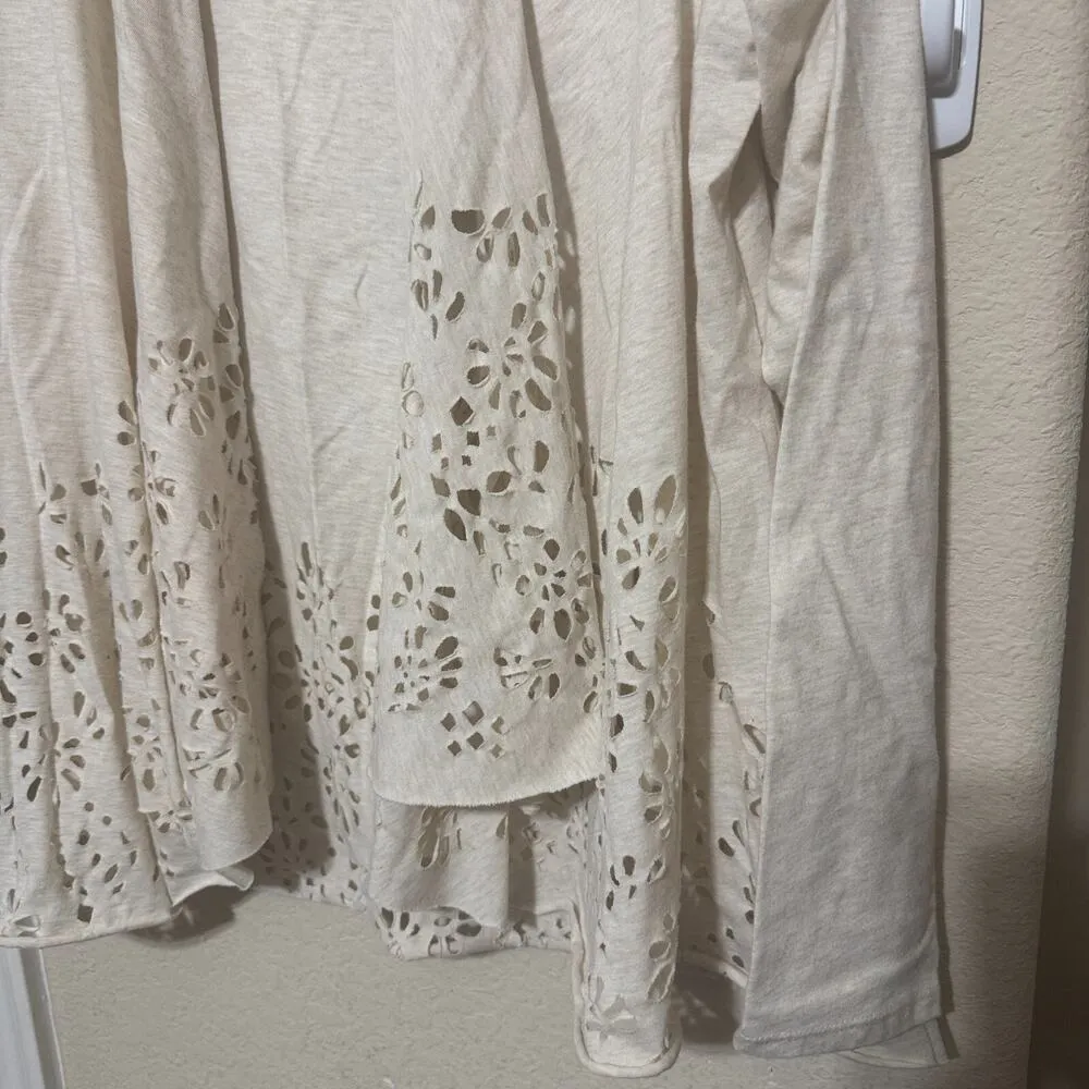 Anthropologie Cream Cardigan Laser cut out eyelet lightweight sz Small Floral - Image 3