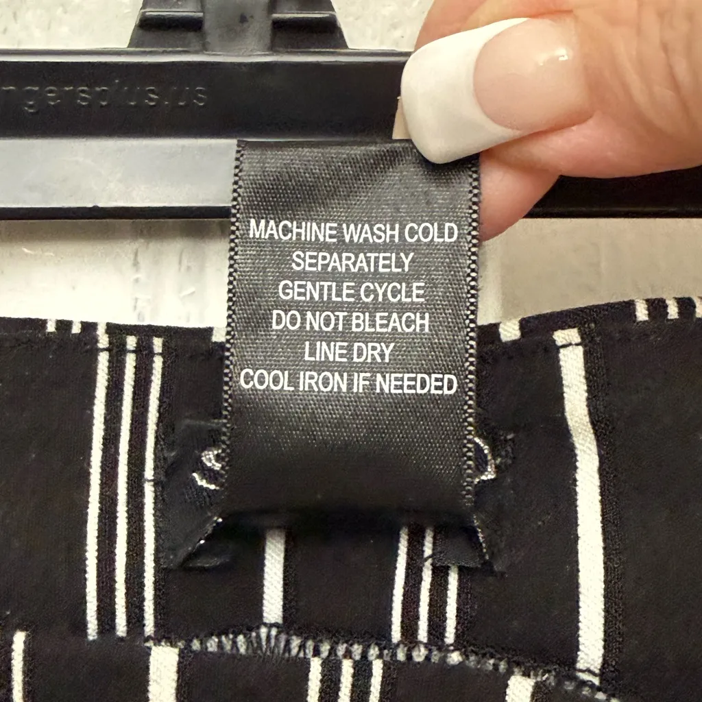 SoHo Apparel Black And White Striped Pull On Ankle Pants Size 1X - Image 6