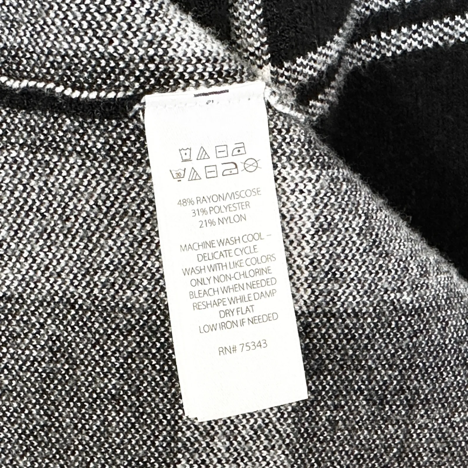 Adrienne Vittadini Plus size 1X Long Cardigan Sweater Plaid Open Front Black D - Image 9