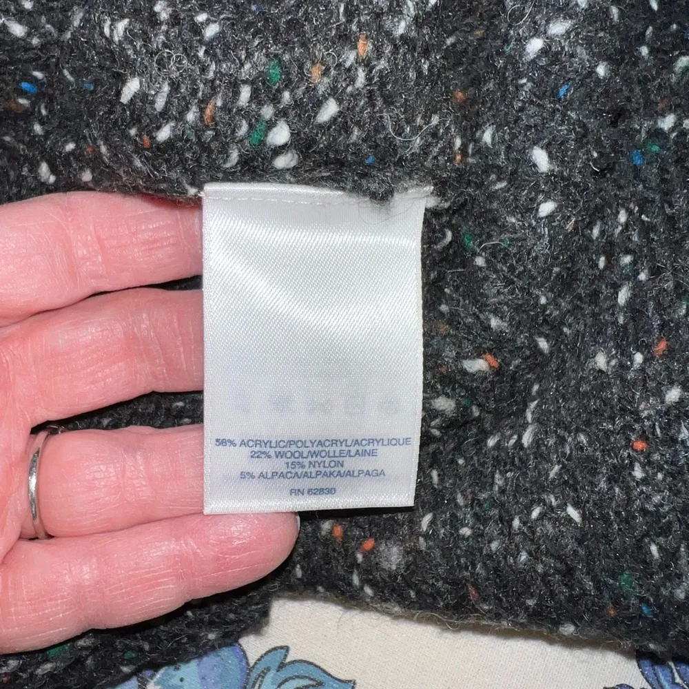 Adorable Canvas by Lands’ End Alpaca Wool Sweater! - Image 7