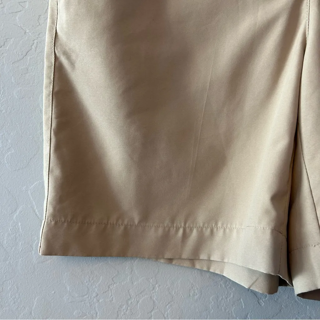 ⭐️Liz Golf by Liz Claiborne beige Bermuda coolmax golf shorts size 8 - Image 7