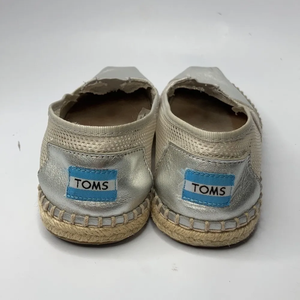 Toms‎ mesh and silver espadrille flats size 7.5 - Image 6