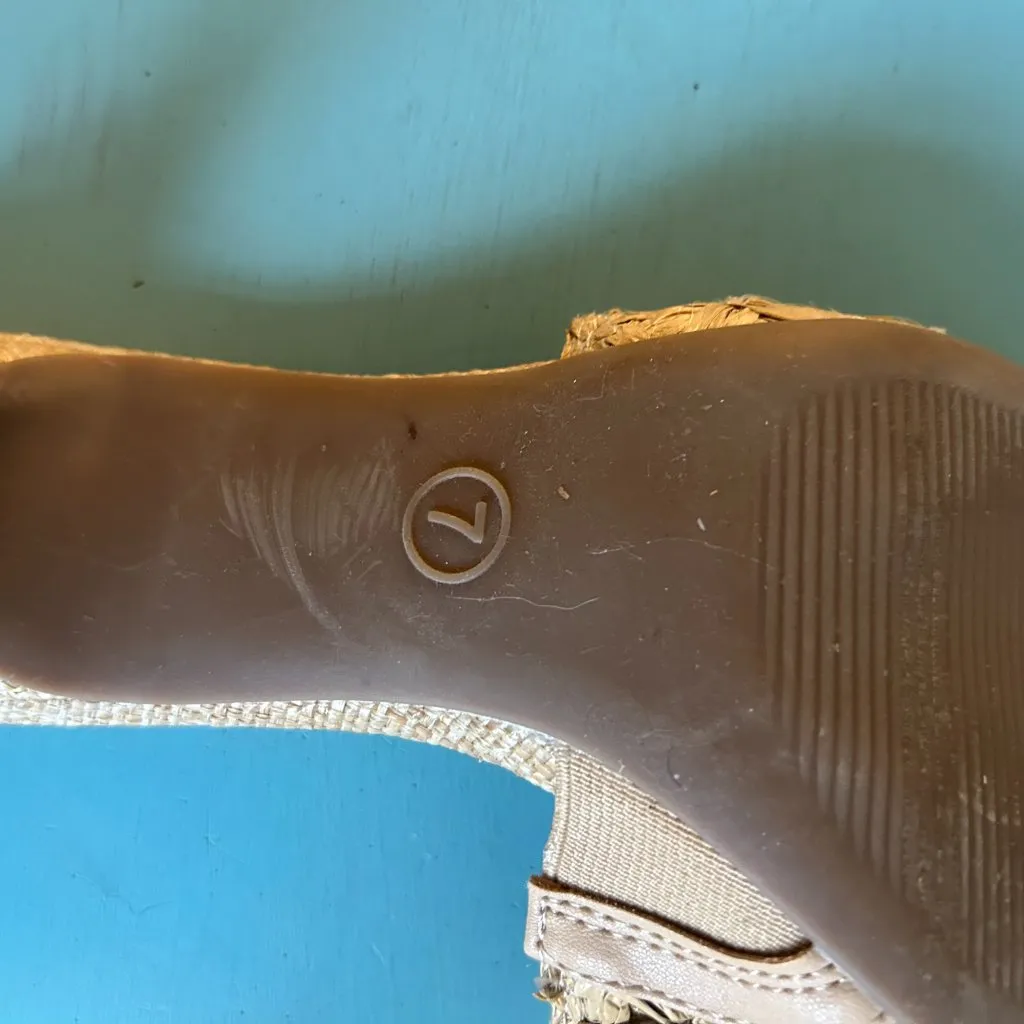 A New Day Women's Ayla Woven Raffia Slide Heels Size 7 Square Toe 3 inch Heel - Image 9