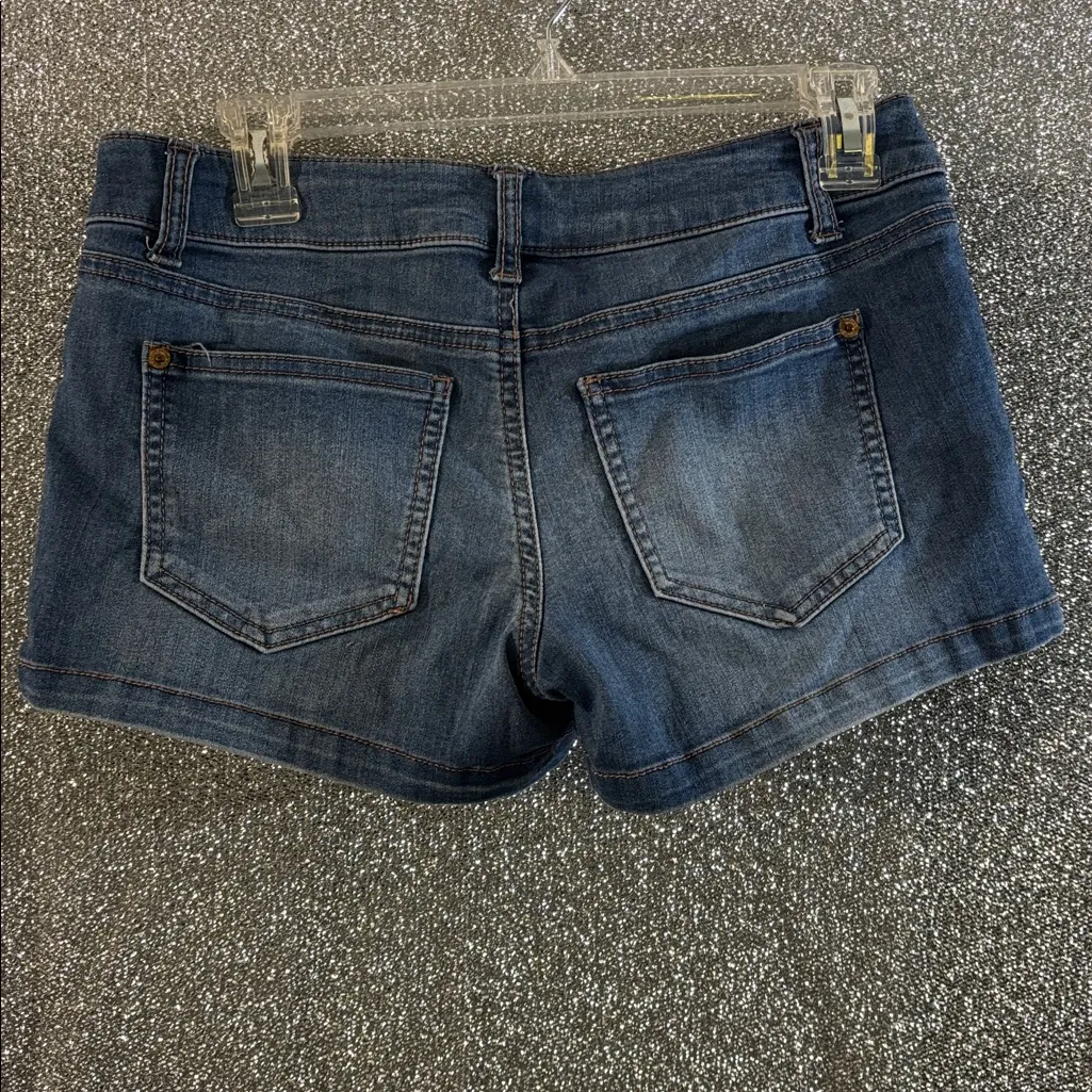 3/4 Maurice’s shorts - Image 3