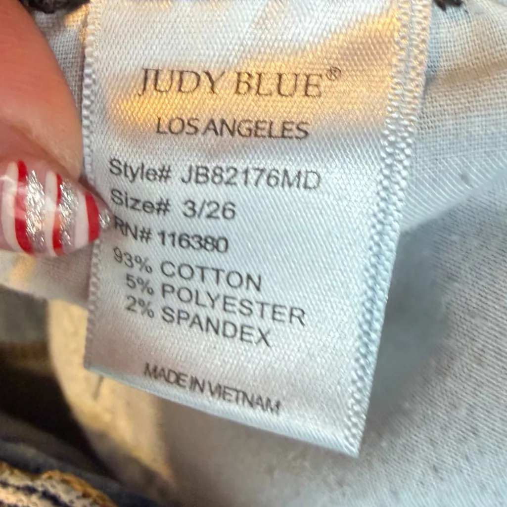 Judy blue slim fit jeans 3/26 - Image 4