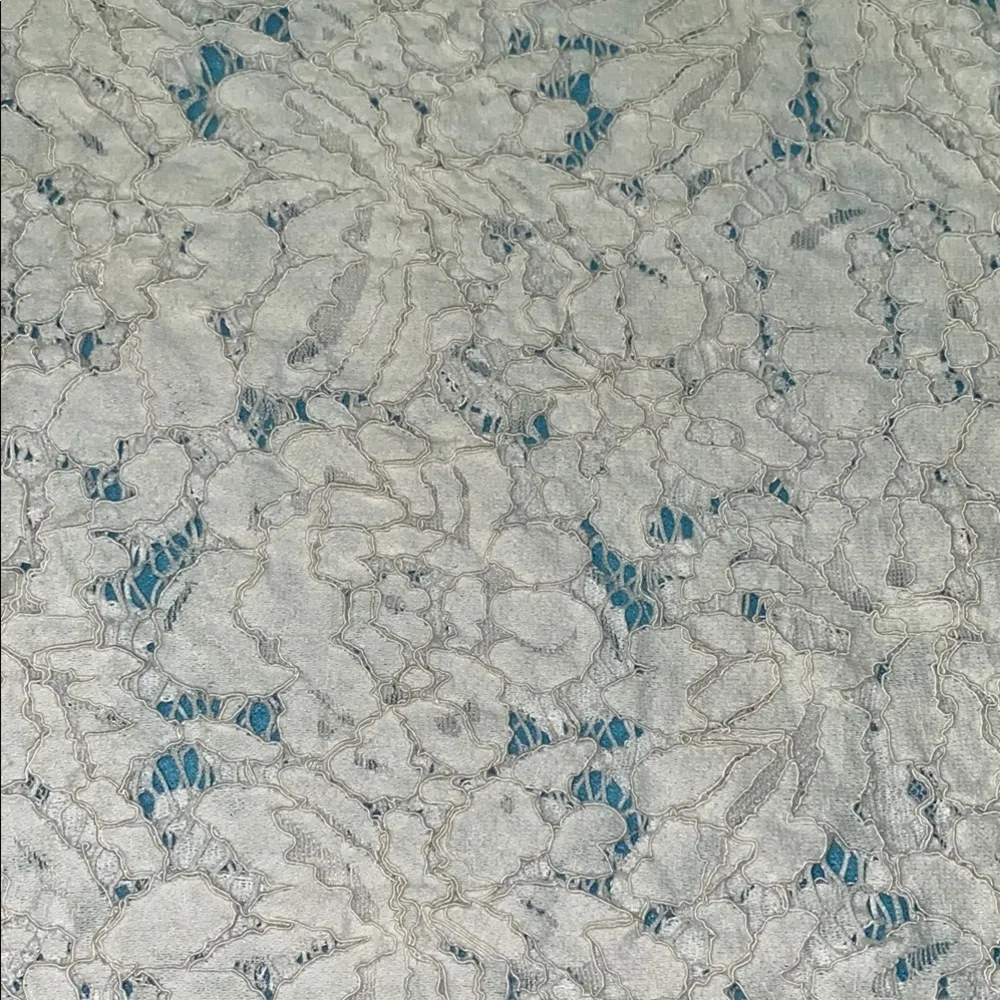 MARCI lace floral short bell sleeve crop top white round neckline boho size L Size L - Image 4