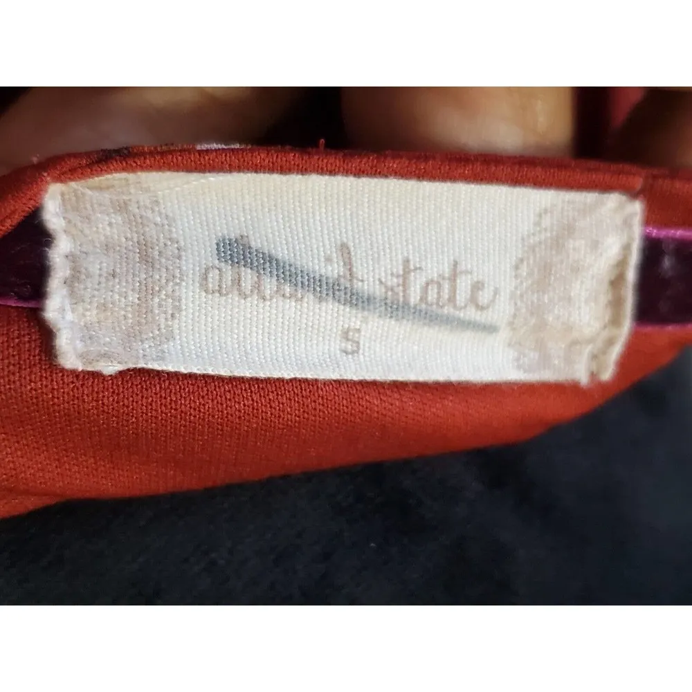 Altar’d State Red Floral Lace Up Boho Bell Sleeve V Neck Knee Length Dress Small - Image 9