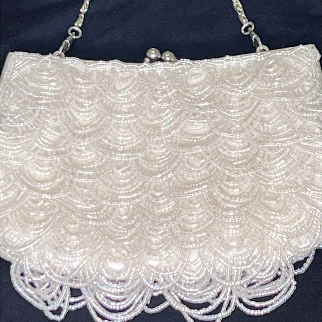 Beaded Evening Party Wedding White Handbag Purse Chain Strap Kiss Lock Closure White - Image 3