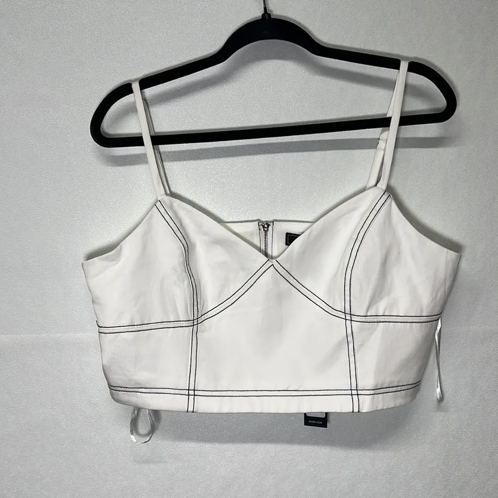 NWT BCBGMAXAZRIA Top-Stitch Crop Top-Large - Image 3