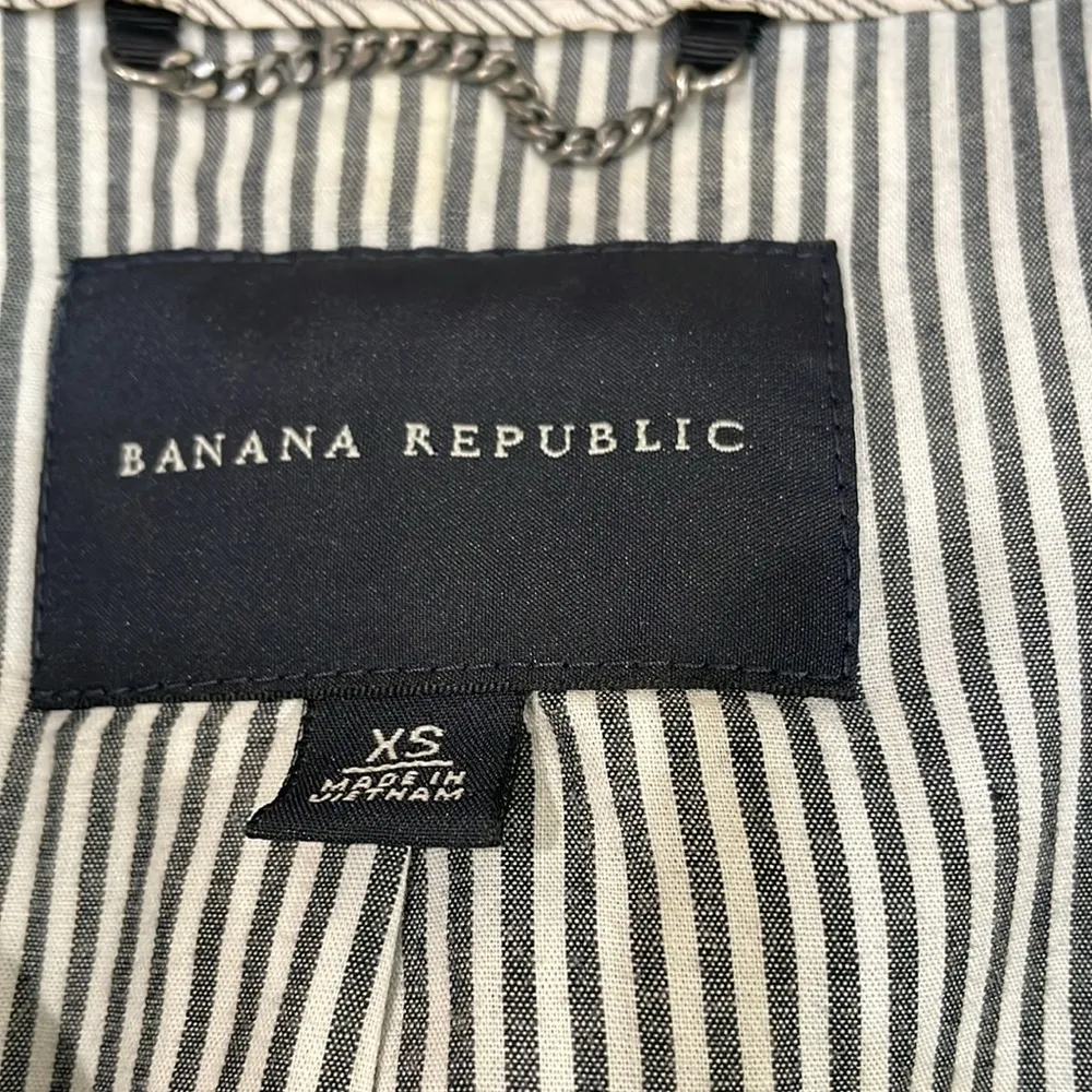 Banana Republic black trench coat size XS - Image 10