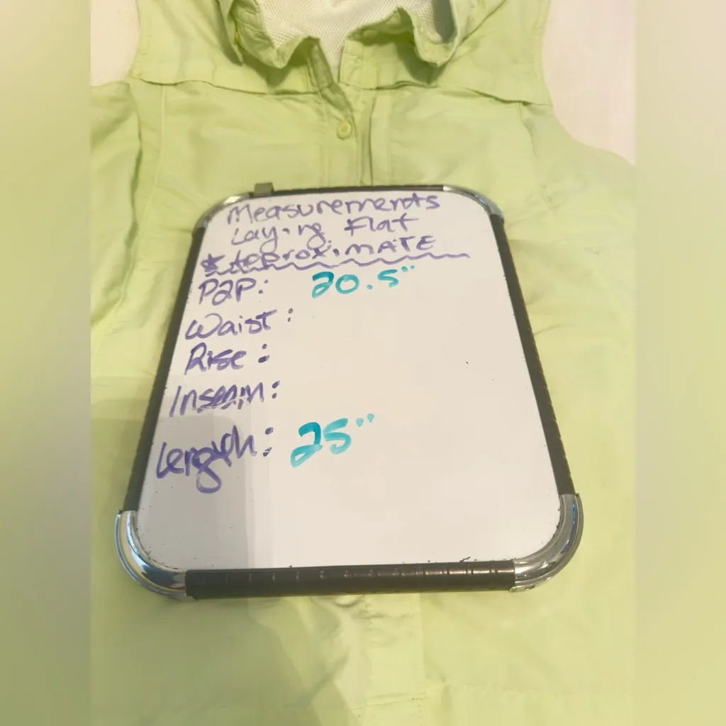 LL Bean Vest Womens‎ Medium Vented Mesh Lined Pockets Fishing Outdoor Hike Green - Image 2