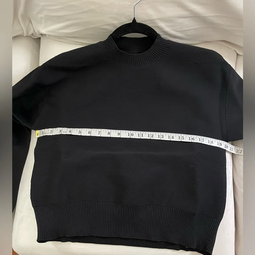 Lululemon All Around Crewneck Pullover Sweater in Black - Image 10