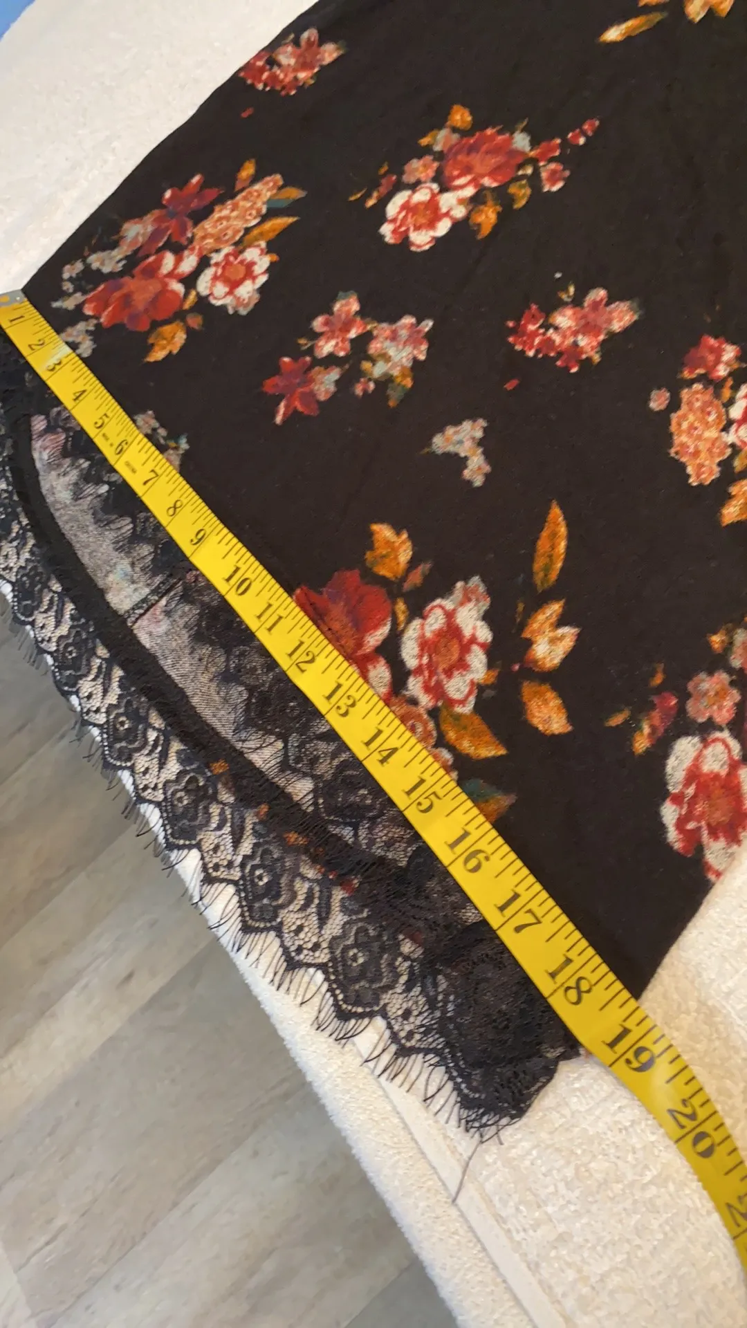 cozy vibes hoodie floral/stripe Size small - Image 8