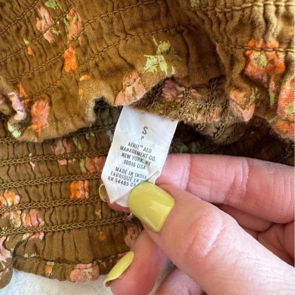 Aerie Olive Floral Puff Sleeve Crop Top - Image 4