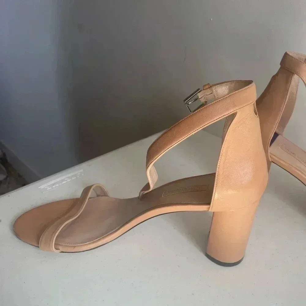 Stuart Weitzman Nearly nude Sandal Block Heel Strappy Heels Like New‎ Size 12 - Image 7