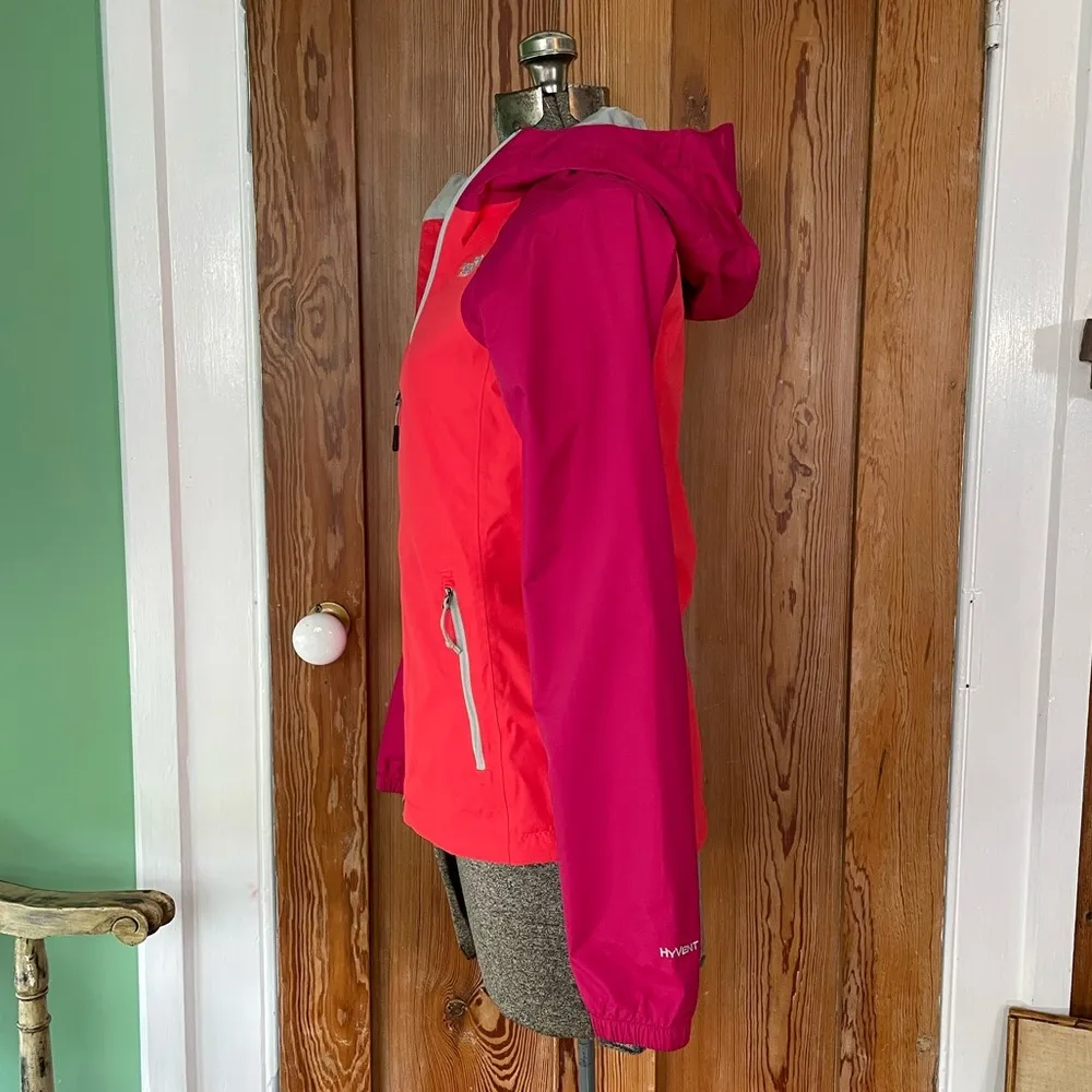 Northface Allabout Outdoor Waterproof Lightweight Packable Jacket ~ Women’s XS - Image 6
