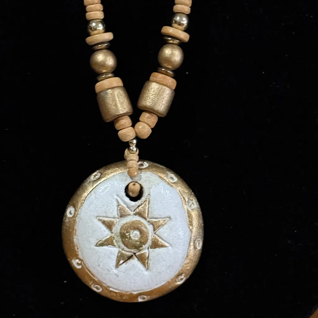 Vintage clay sun pendant and wooden beaded necklace Gold - Image 2