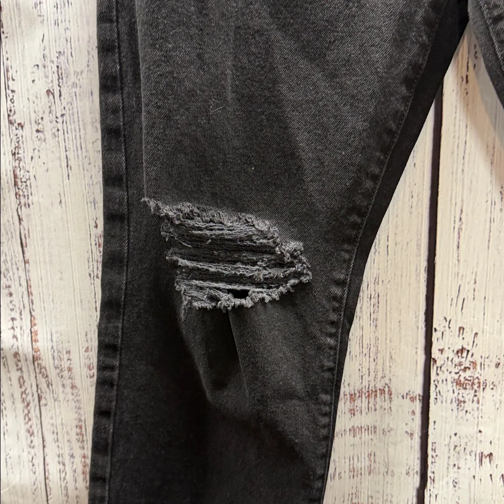 Current Elliott NWT Black Boyfriend Original Fit Ripped Knee Jeans Size 28 - Image 6