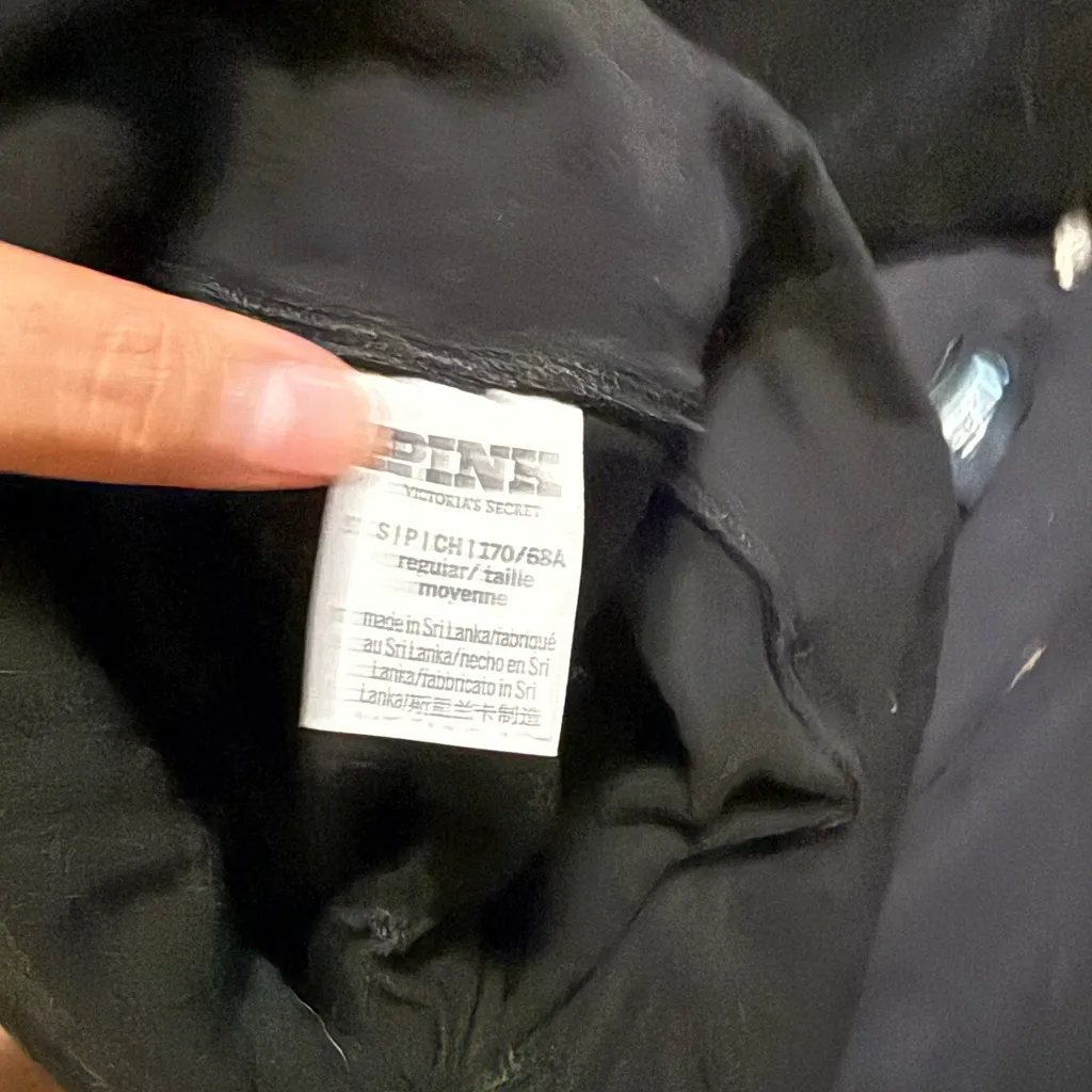 PINK Victoria's Secret Black Leggings - Image 2