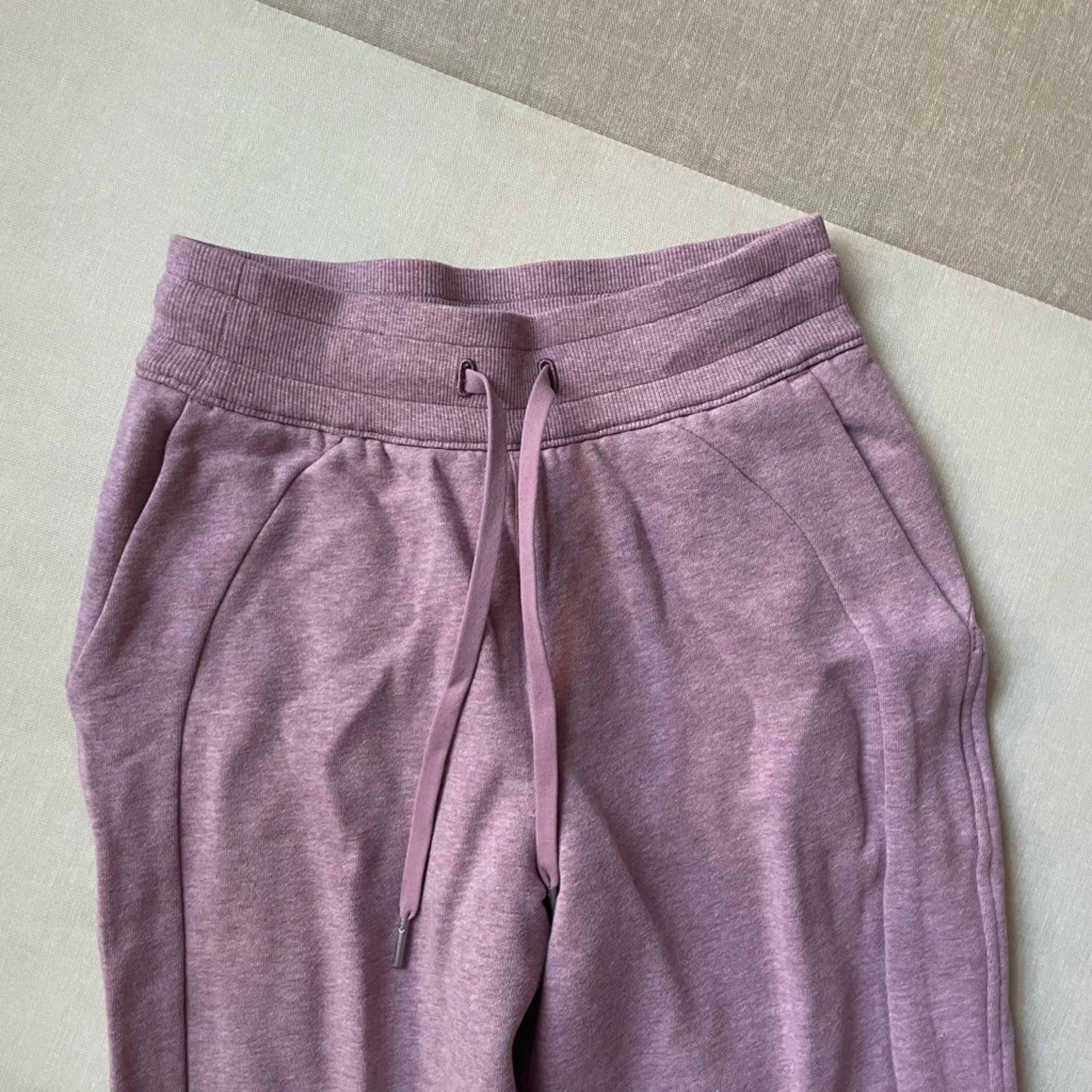 Lululemon Scuba High-Rise Jogger 7/8 Length - Image 4