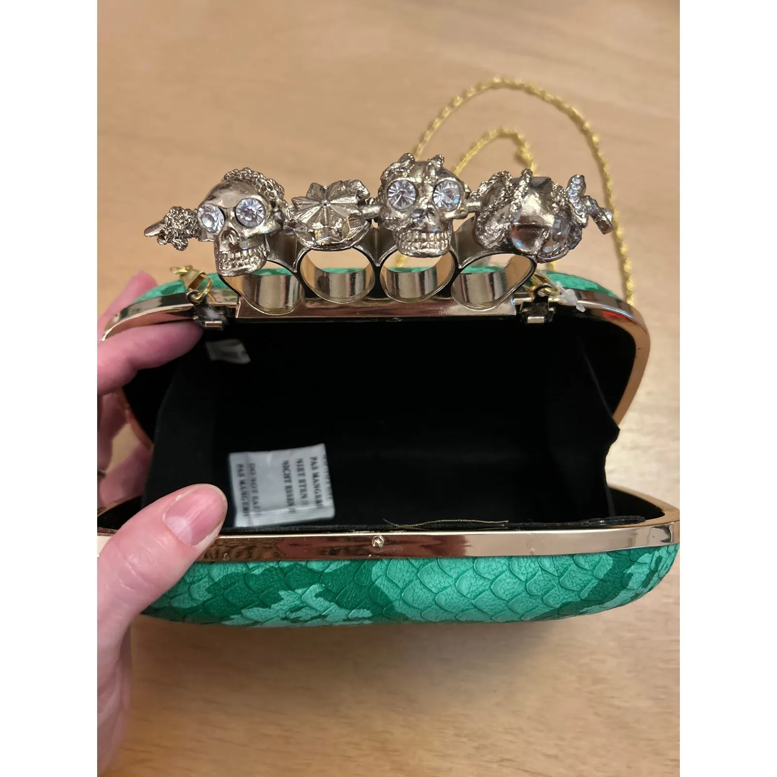 New Women’s Snake 🐍 Print w/Skulls 💀Rhinestones Gold Green Purse Clutch 7”x4” - Image 6