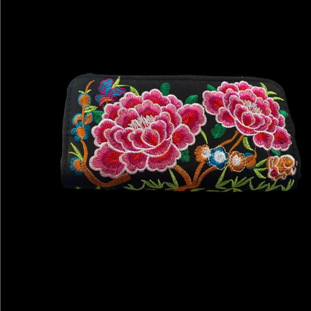 🌺Pink‎ Floral Embroidered Women’s Wallet Black - Image 5