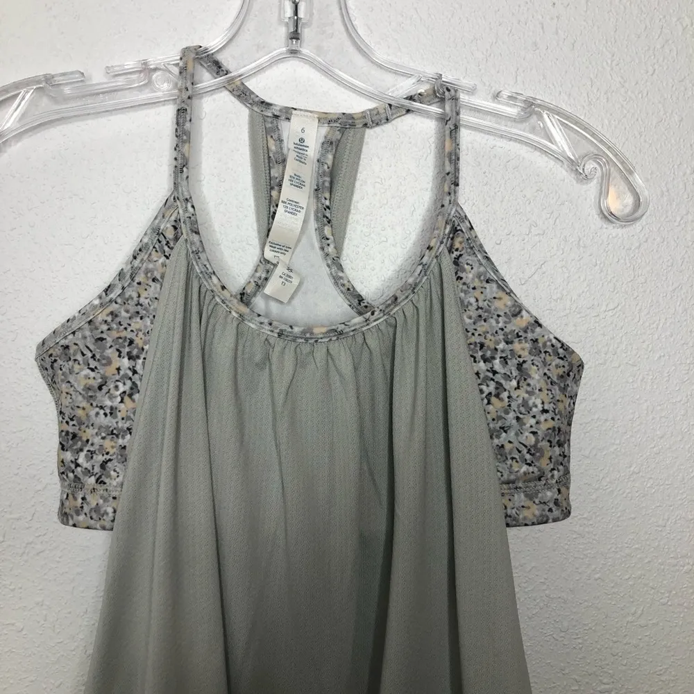 Lululemon No limits Tank Silver Spoon Gray size 6 - Image 4