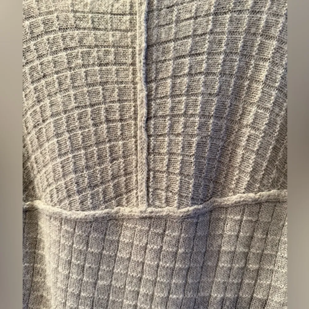 REISS Dolly Waffle Knit Cross Back Sweater Gray Blue Wool Blend SIZE SMALL - Image 5