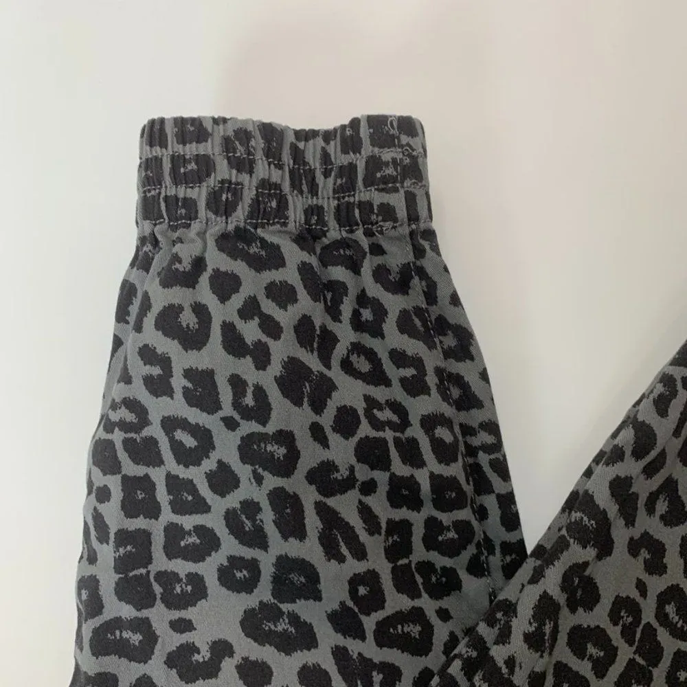 Celebrity Pink Leopard Print Pant - Image 3