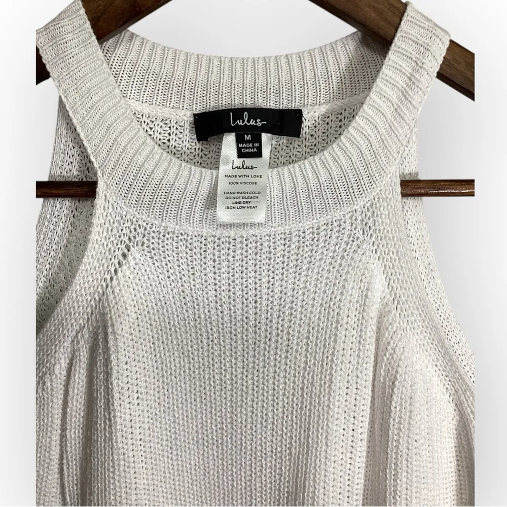 Lulu's Chic White Tie Side Halter Tank Top Size M - Image 3